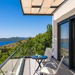 Blue Sunset - Stunning Sea View Luxury With Private Heated Pool *