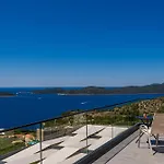 Blue Sunset - Stunning Sea View Luxury With Private Heated Pool *