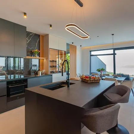 Villa Blue Sunset Brsecine