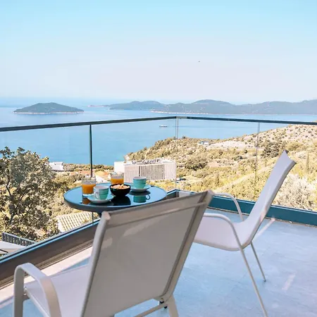 Villa Blue Sunset - Stunning Sea View Luxury With Private Heated Pool Brsecine