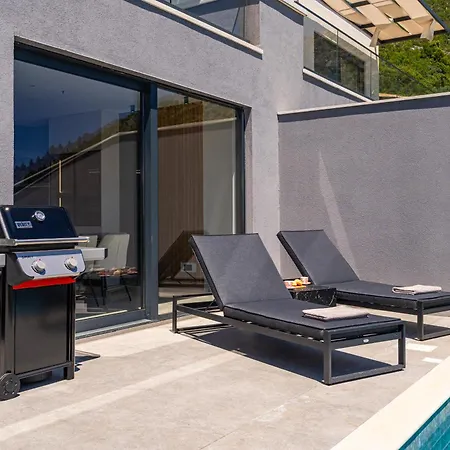 Blue Sunset - Stunning Sea View Luxury With Private Heated Pool Villa Brsecine