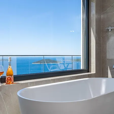 Blue Sunset - Stunning Sea View Luxury With Private Heated Pool * Brsecine