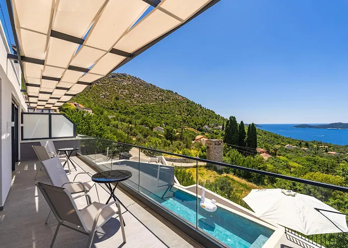 Villa Blue Sunset